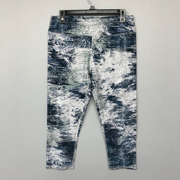 Fabletics Women Pull On Yoga Gym Active Crop Leggings Pants Size Large M058 -29 - Picture 1 of 16